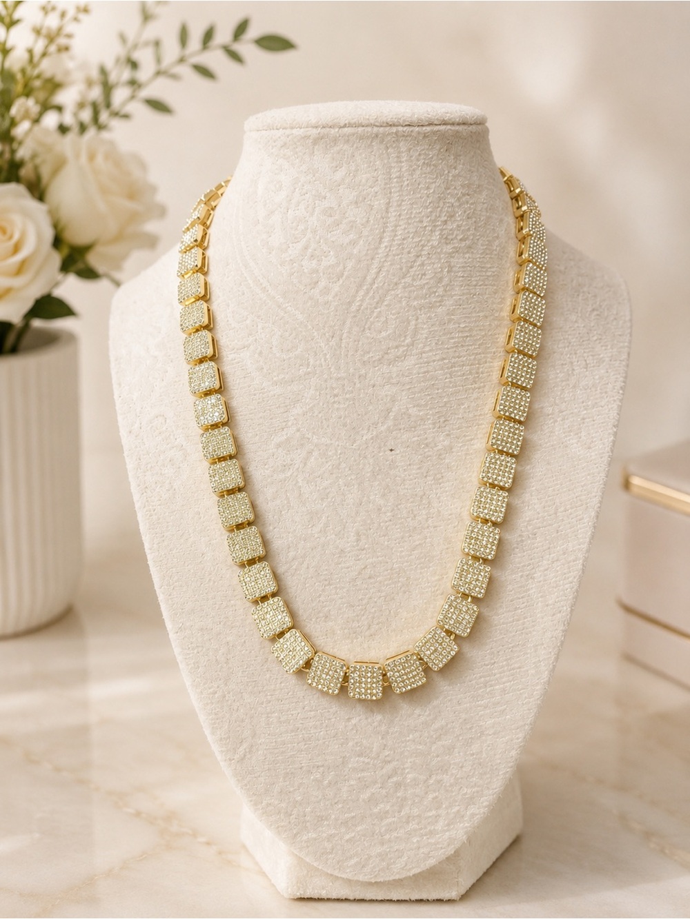 18 inch Gold Pavé Square Link iced-out Necklace - Luxe Women's Statement Jewelry